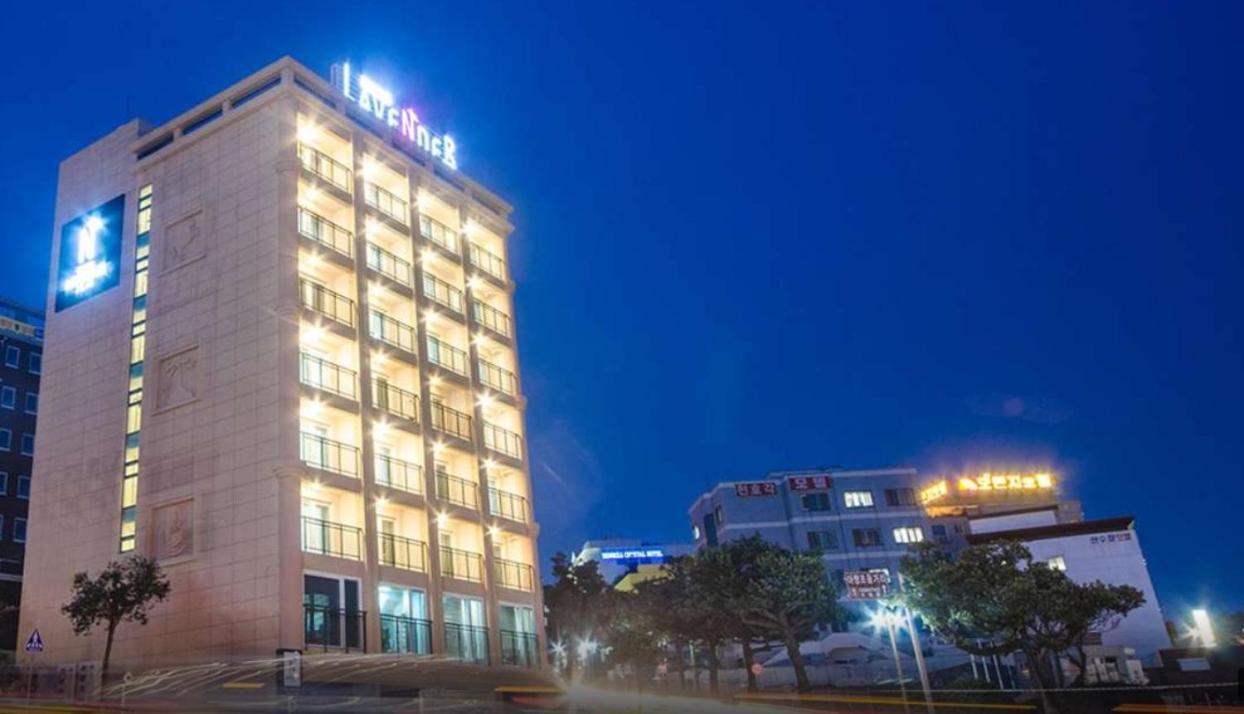 Jeju Lavender Hotel Seogwipo-stad Buitenkant foto